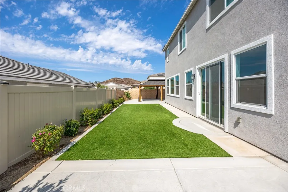 30383 Freeman Menifee, CA 92584