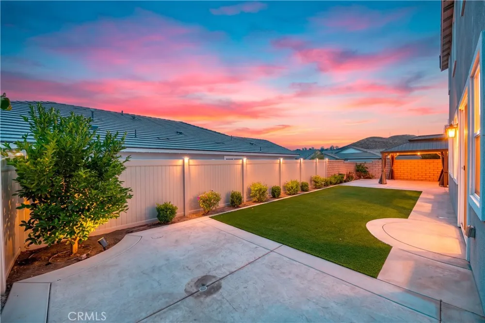 30383 Freeman Menifee, CA 92584