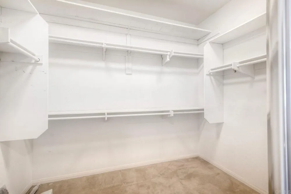 3106 Corte Nina Carlsbad, CA 92009