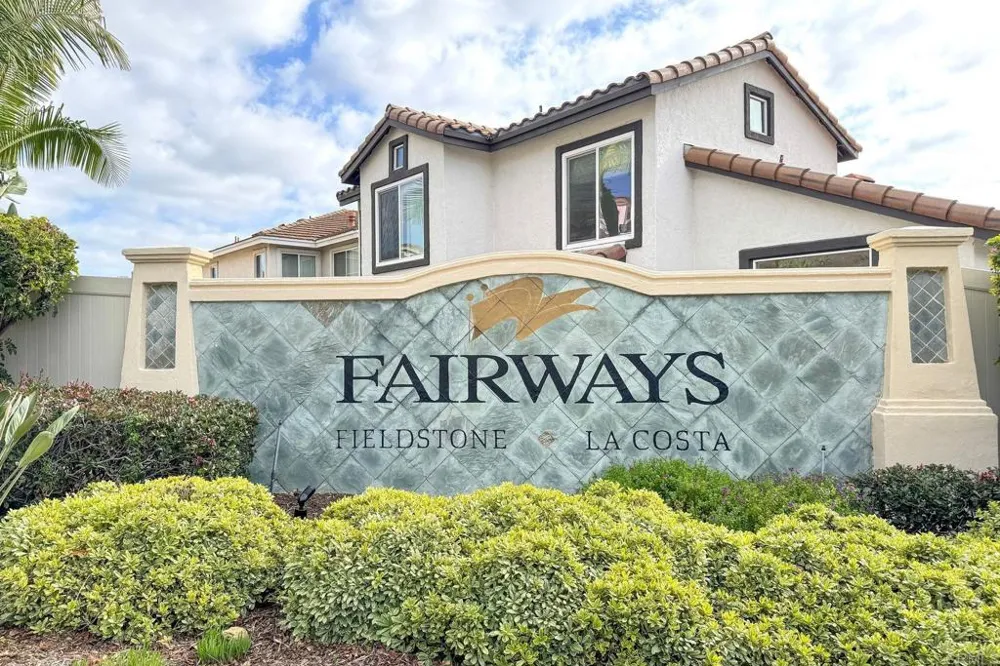 3106 Corte Nina Carlsbad, CA 92009