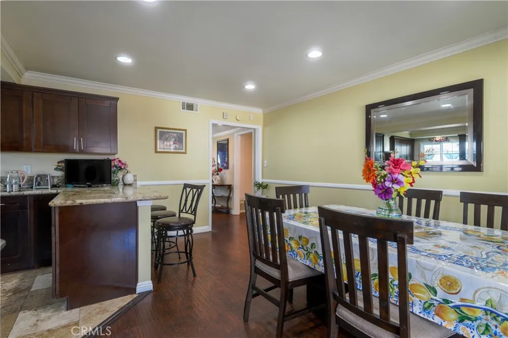 11629 Santa Gertrudes Avenue Whittier, CA 90604