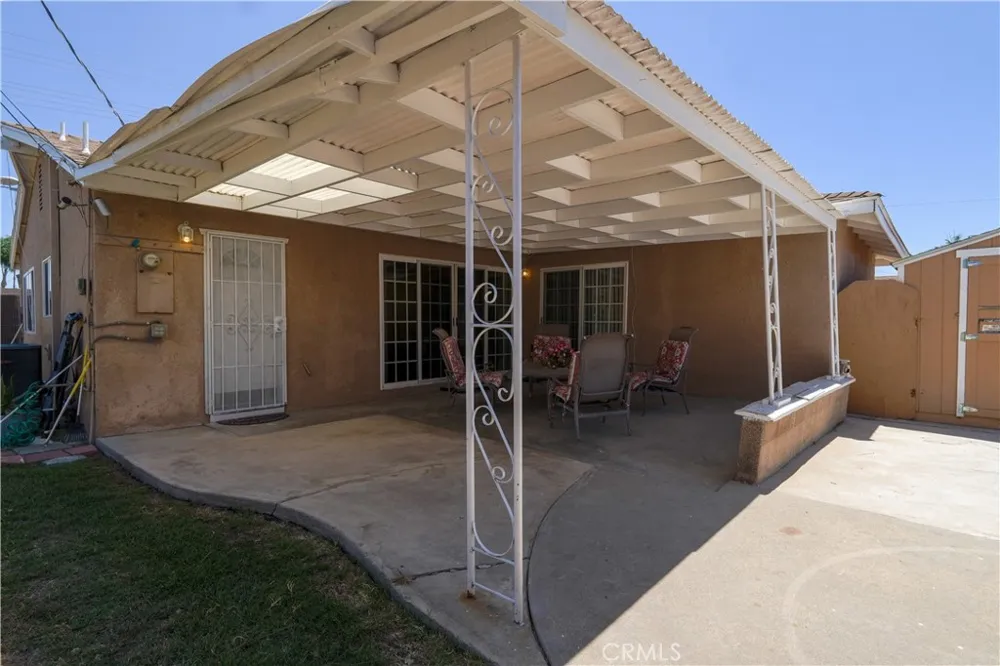 11629 Santa Gertrudes Avenue Whittier, CA 90604