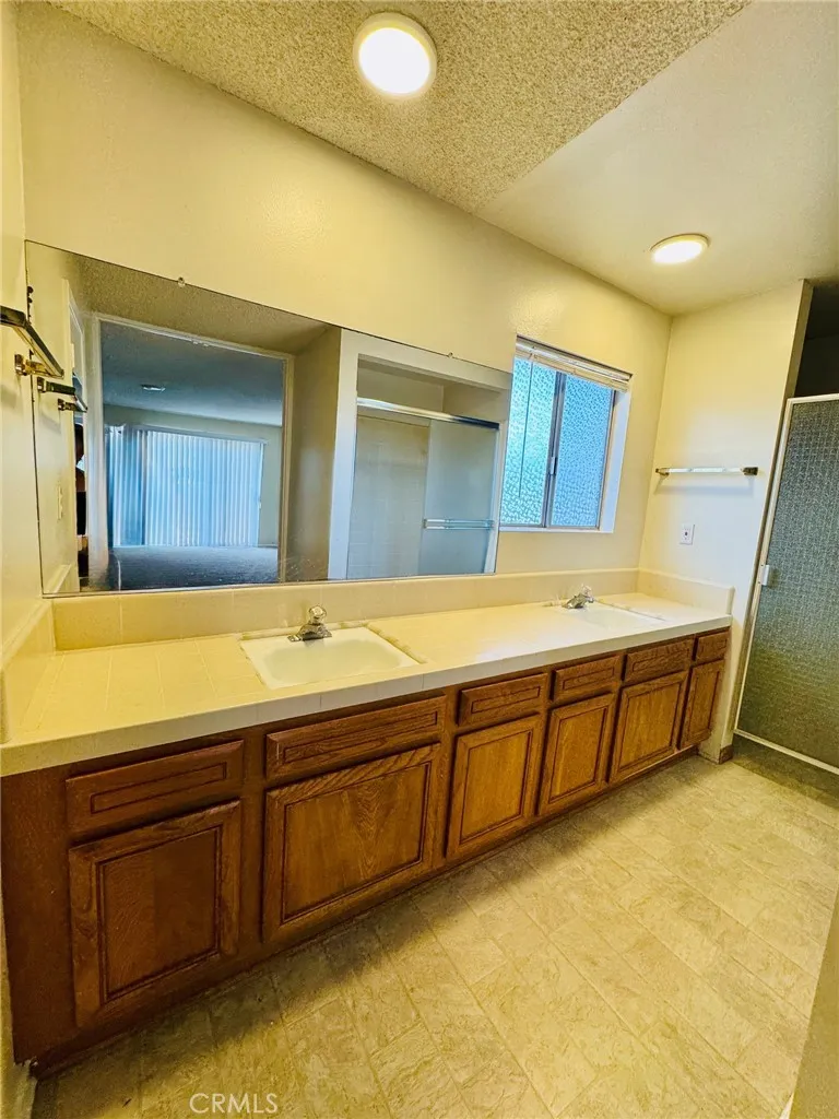 9432 Rambler Huntington Beach, CA 92646