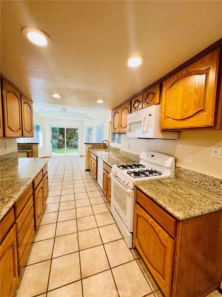 9432 Rambler Huntington Beach, CA 92646