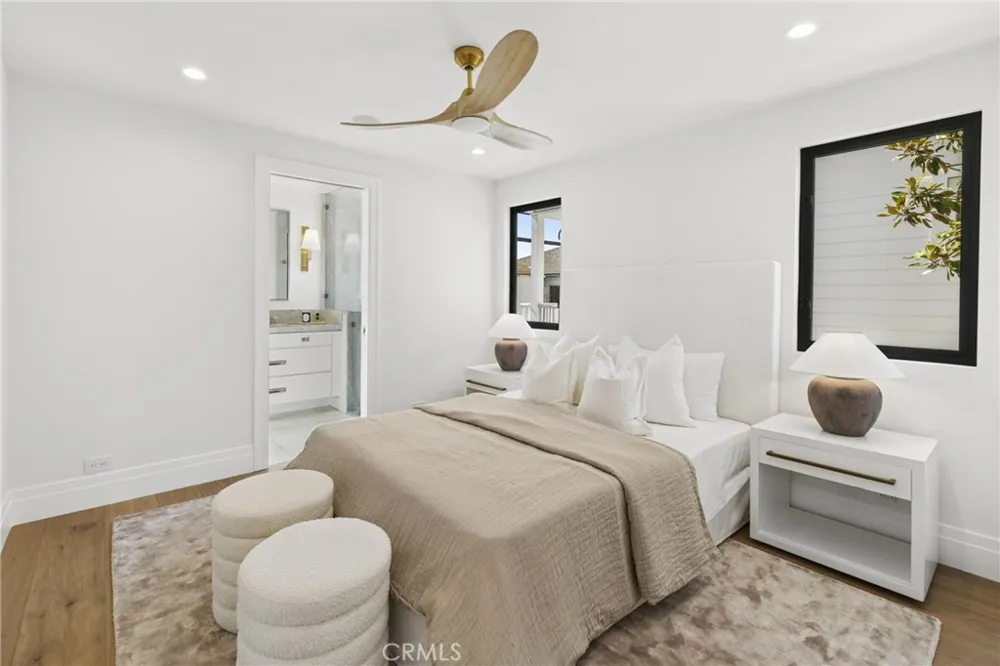 113 Grand Canal Newport Beach, CA 92662