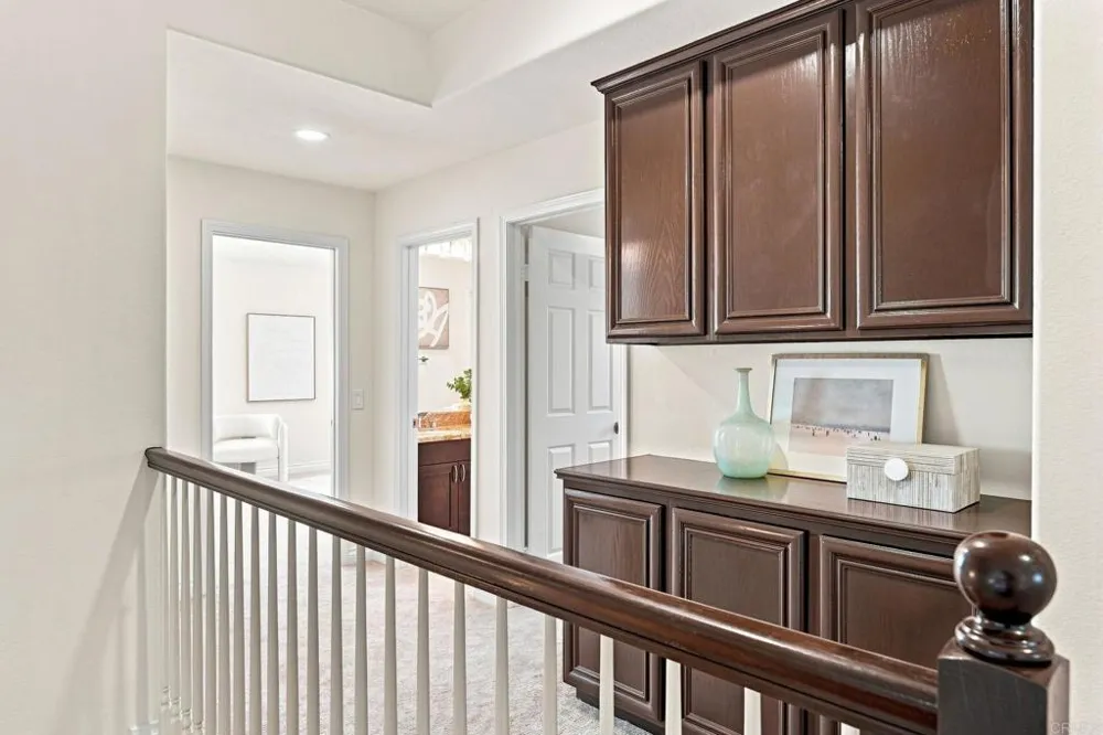 7016 Wildrose Carlsbad, CA 92011