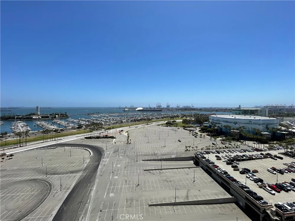 525 E Seaside #1806 Long Beach, CA 90802
