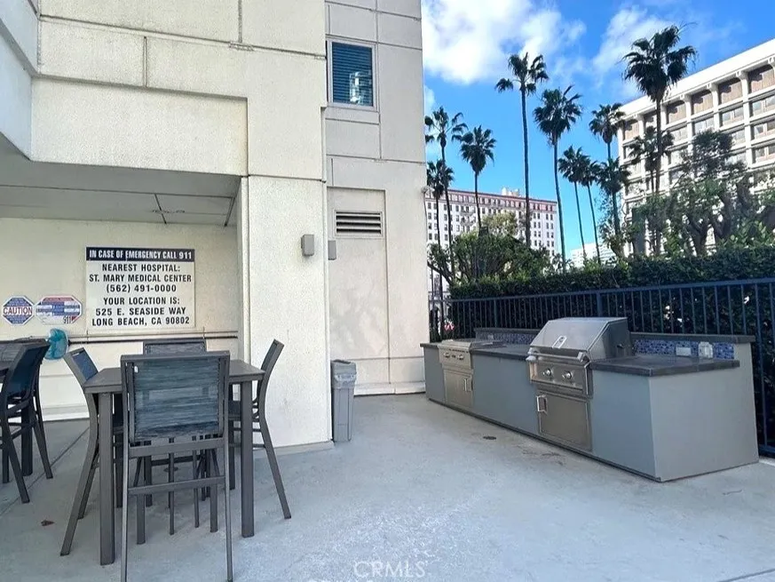 525 E Seaside #1806 Long Beach, CA 90802