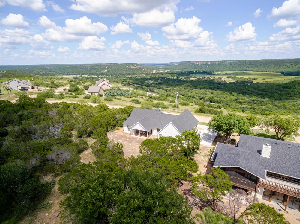 405 Oak Tree Drive Possum Kingdom Lake, TX 76449