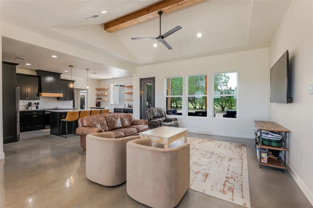 405 Oak Tree Drive Possum Kingdom Lake, TX 76449