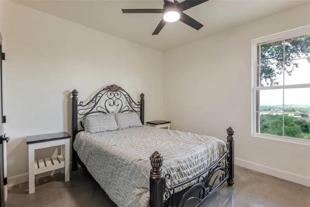 405 Oak Tree Drive Possum Kingdom Lake, TX 76449