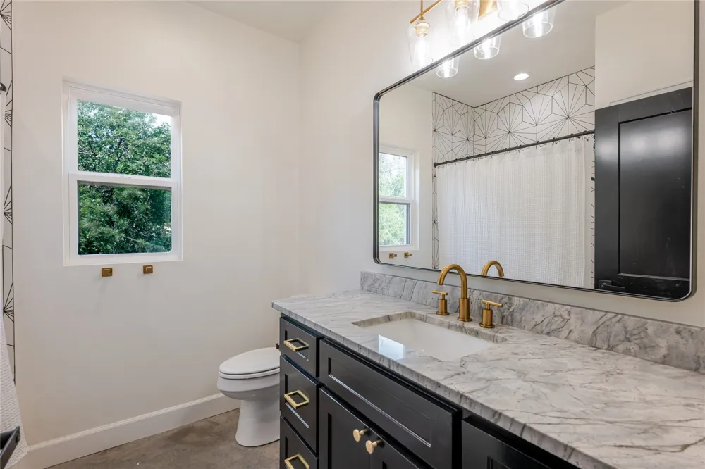 405 Oak Tree Drive Possum Kingdom Lake, TX 76449