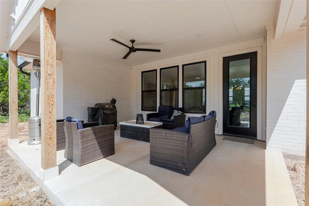 405 Oak Tree Drive Possum Kingdom Lake, TX 76449
