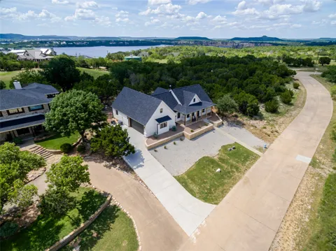 405 Oak Tree Drive