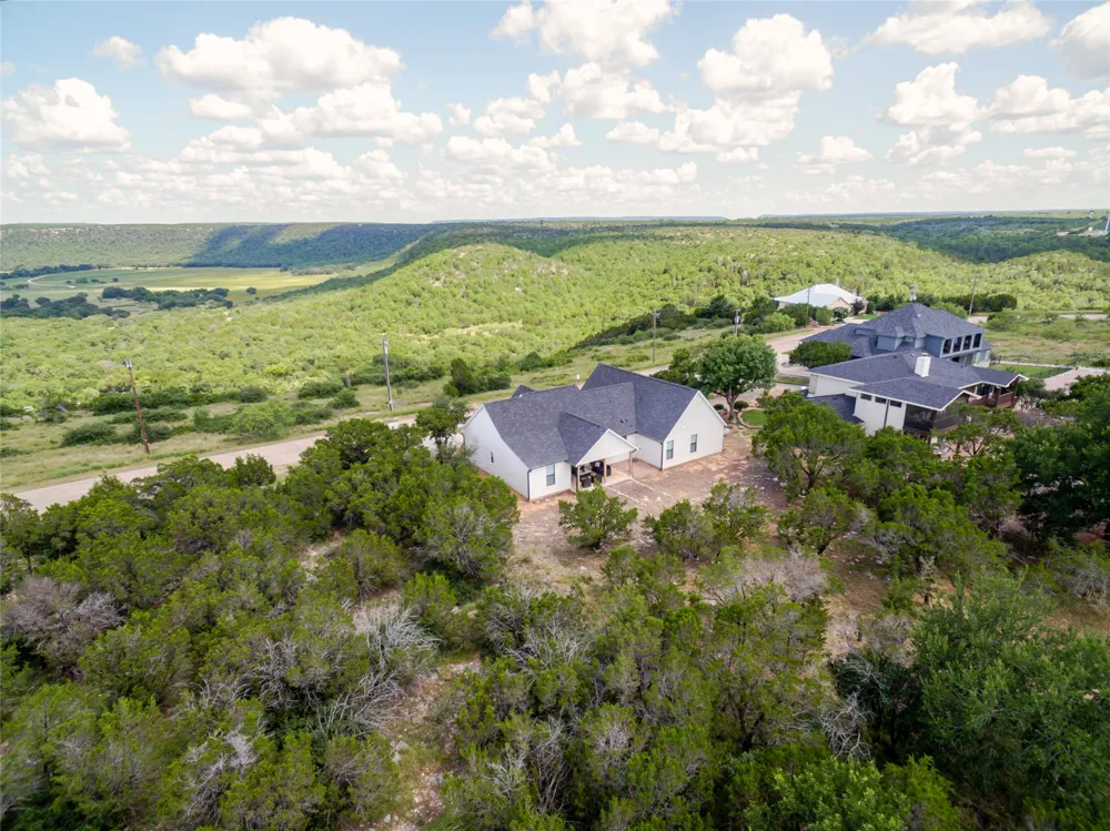 405 Oak Tree Drive Possum Kingdom Lake, TX 76449