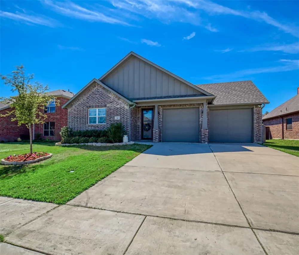 64 Kramer Lane Sanger, TX 76266