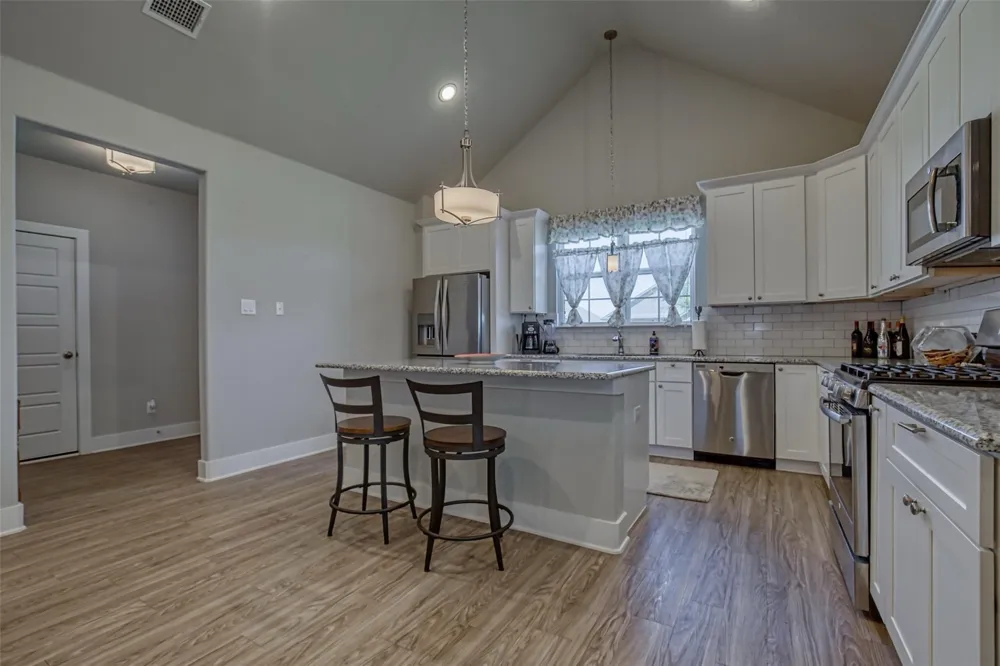 64 Kramer Lane Sanger, TX 76266