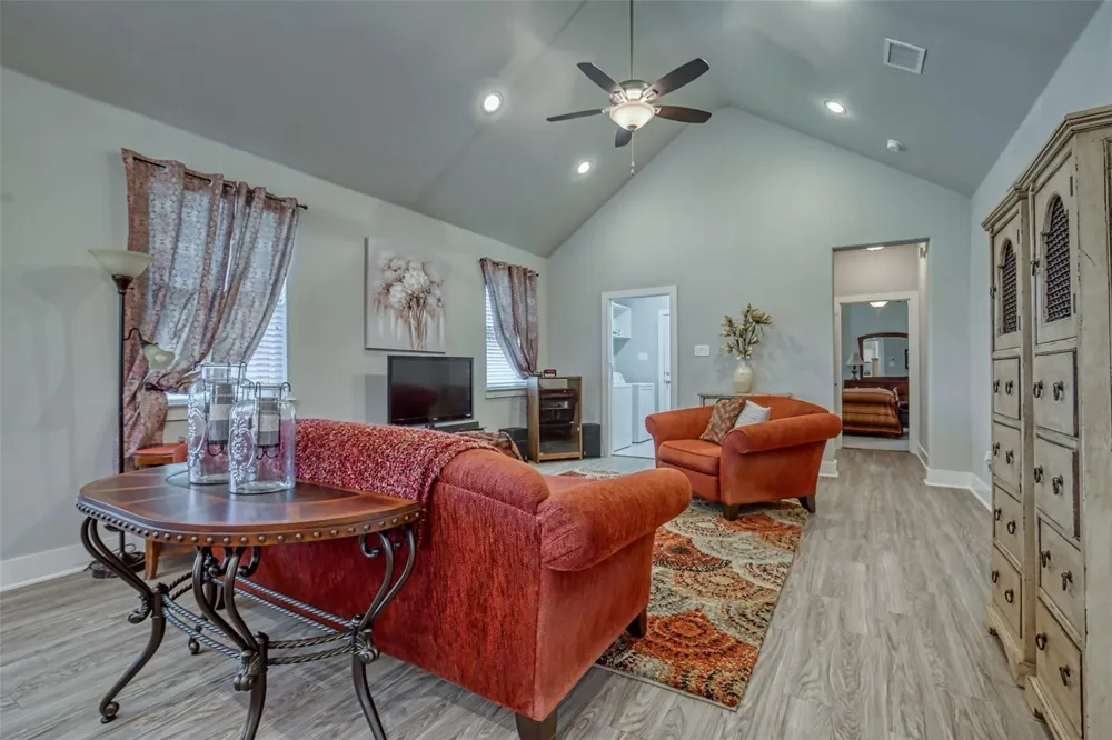 64 Kramer Lane Sanger, TX 76266