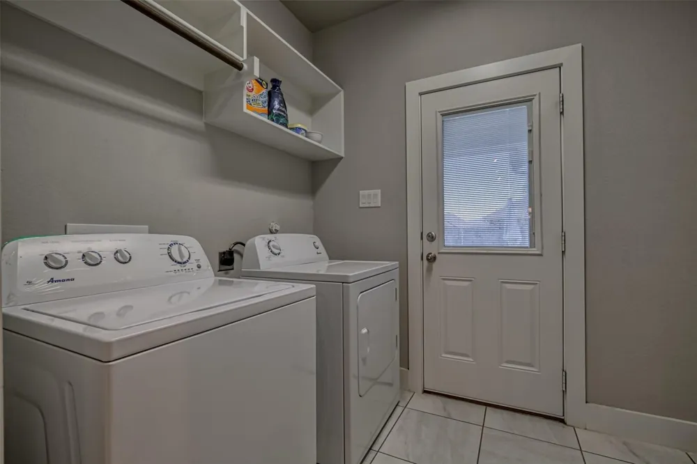 64 Kramer Lane Sanger, TX 76266
