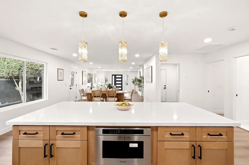 639 Starstone Drive San Marcos, CA 92078