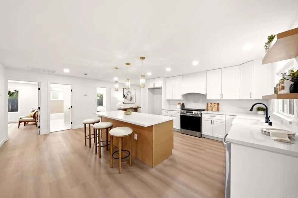 639 Starstone Drive San Marcos, CA 92078