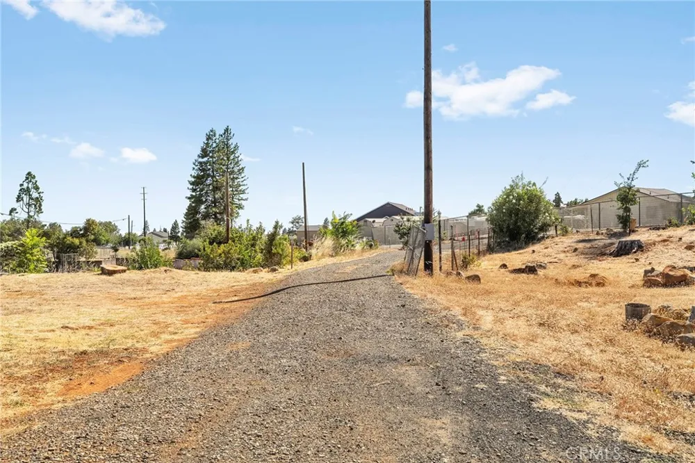 5550 Vista Paradise, CA 95969