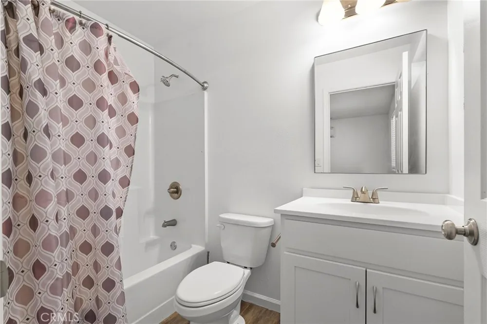 5550 Vista Paradise, CA 95969
