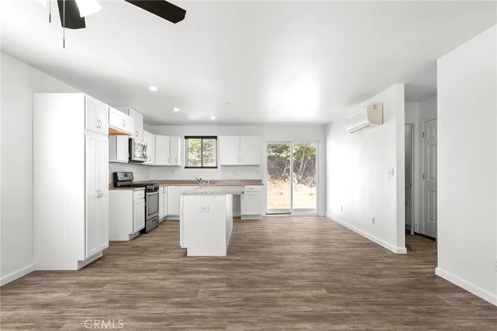5550 Vista Paradise, CA 95969