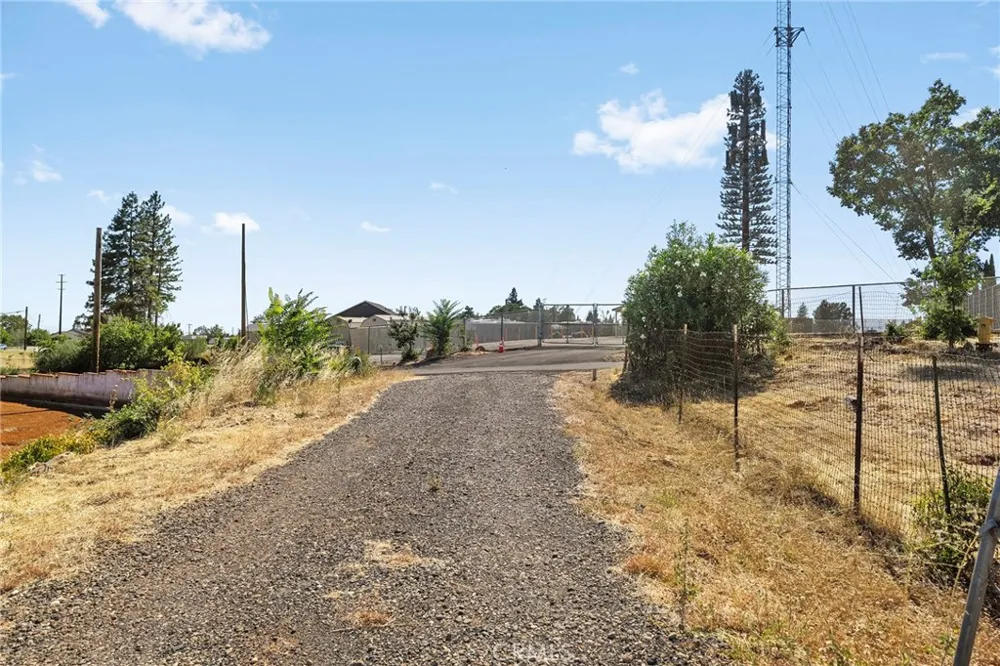 5550 Vista Paradise, CA 95969