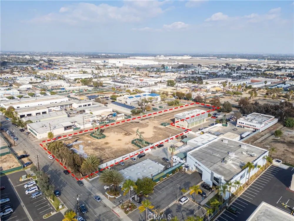 2655 Walnut Signal Hill, CA 90755