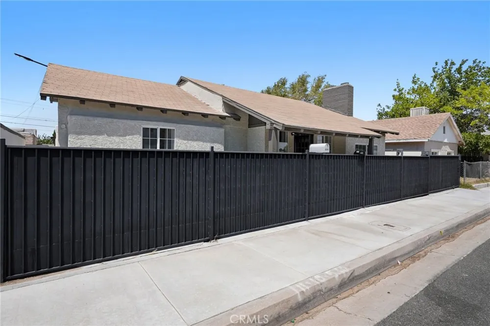 44839 Division St Lancaster, CA 93535
