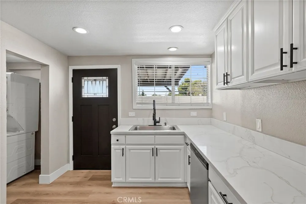 44839 Division St Lancaster, CA 93535