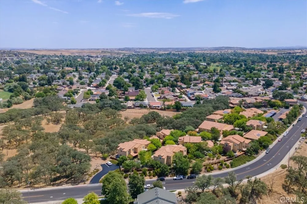627 Nicklaus Street Paso Robles, CA 93446