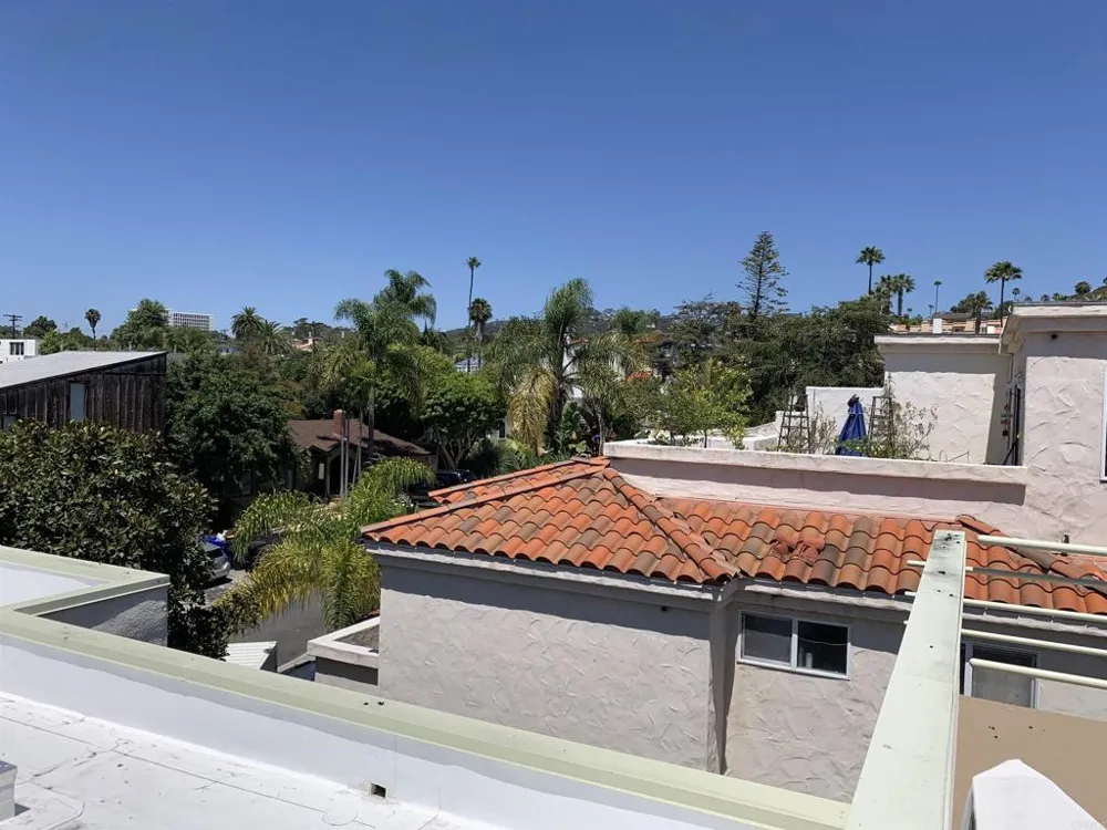 605 Bonair place La Jolla, CA 92037