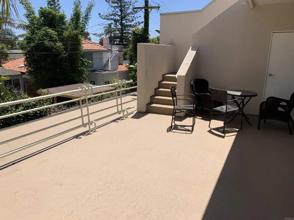 605 Bonair place La Jolla, CA 92037