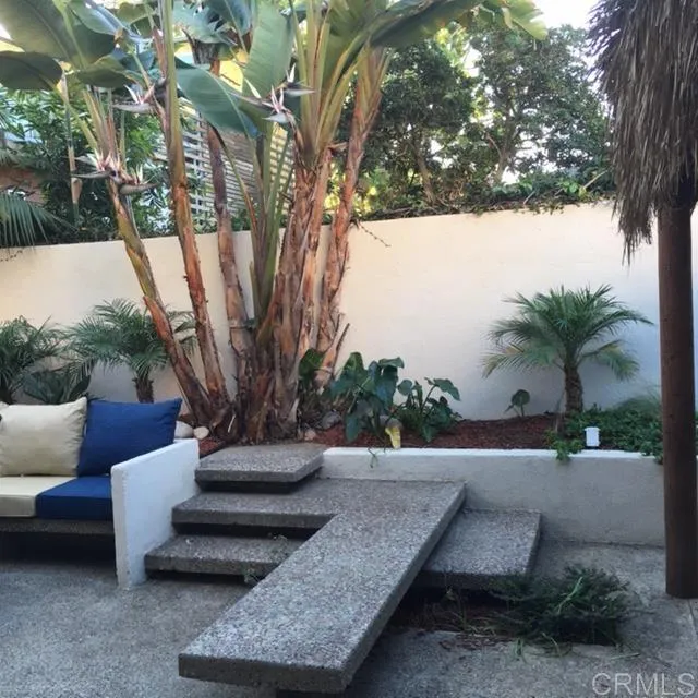 605 Bonair place La Jolla, CA 92037