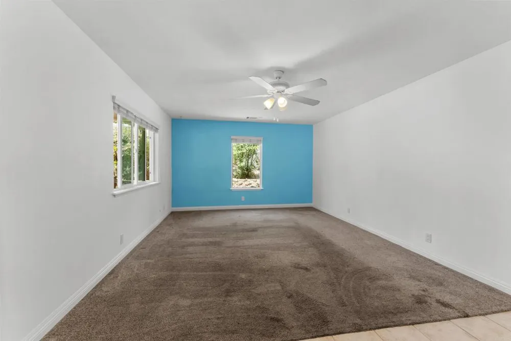 15321 Via Molinero Poway, CA 92064