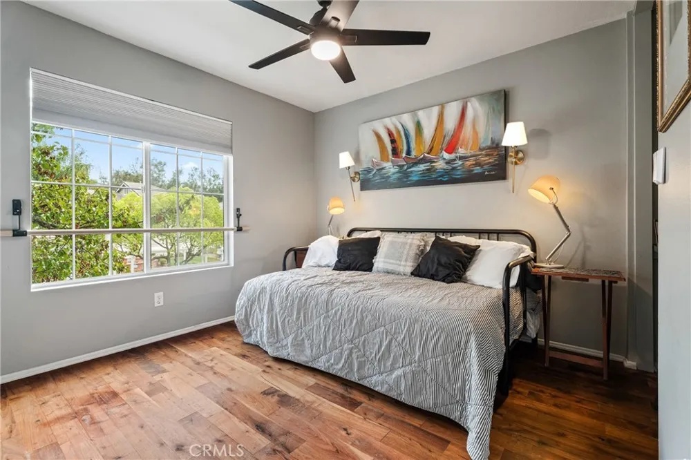 27169 Saddlepeak Valencia, CA 91354