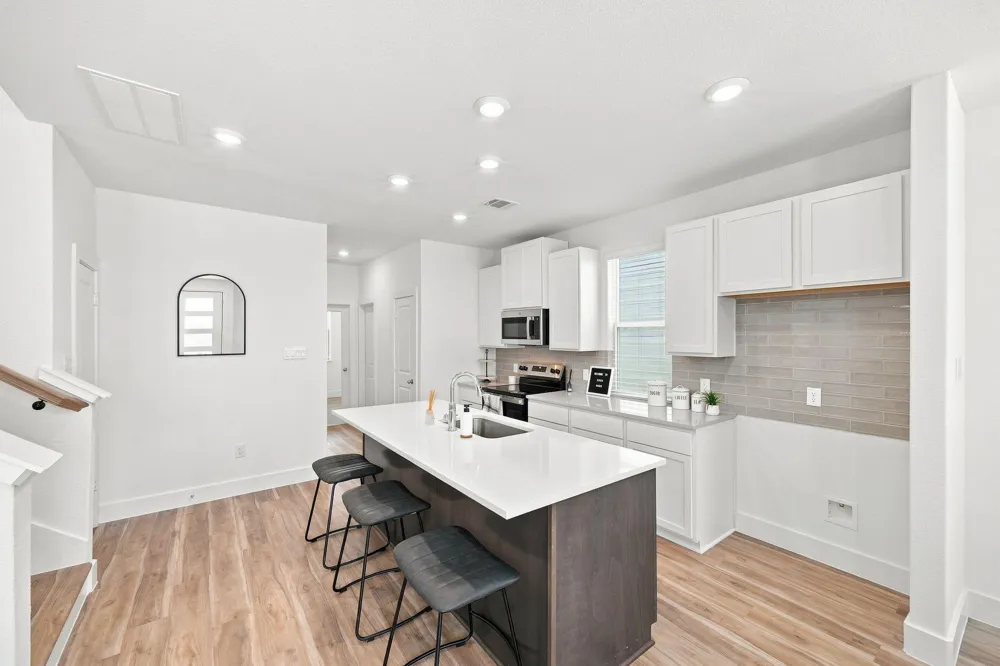 6065 Cebra Street Houston, TX 77091