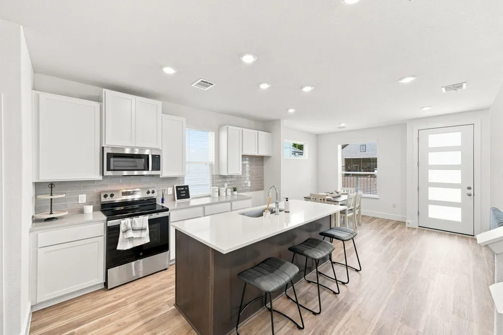 6065 Cebra Street Houston, TX 77091