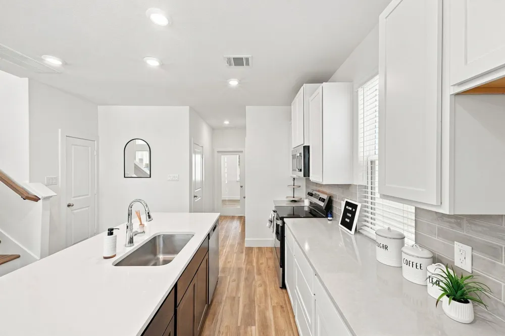 6065 Cebra Street Houston, TX 77091