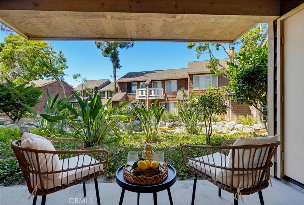 12555 Euclid Street #111 Garden Grove, CA 92840