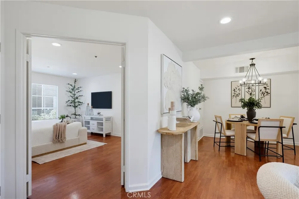 12555 Euclid Street #111 Garden Grove, CA 92840