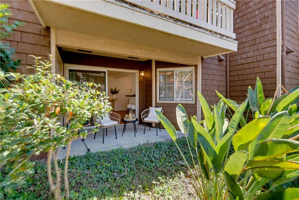 12555 Euclid Street #111 Garden Grove, CA 92840