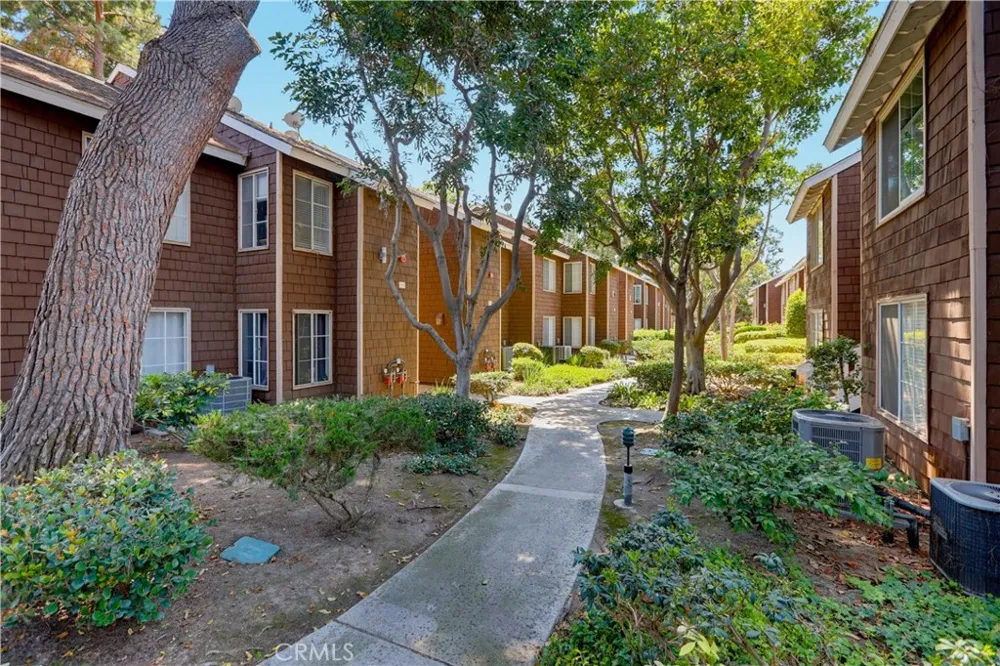 12555 Euclid Street #111 Garden Grove, CA 92840