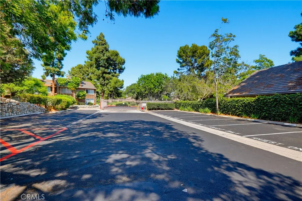 12555 Euclid Street #111 Garden Grove, CA 92840