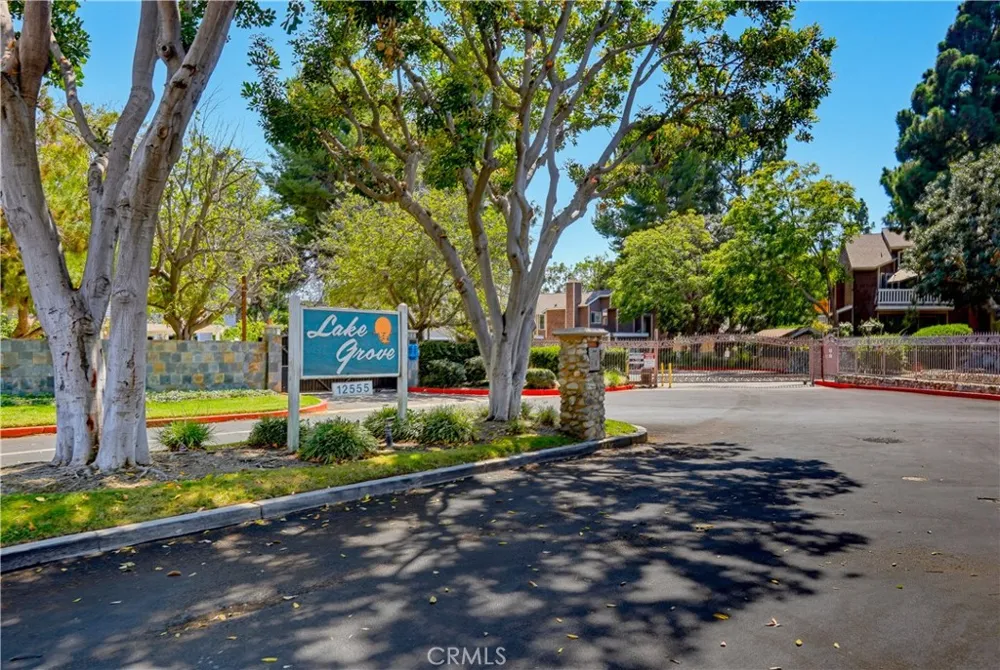 12555 Euclid Street #111 Garden Grove, CA 92840