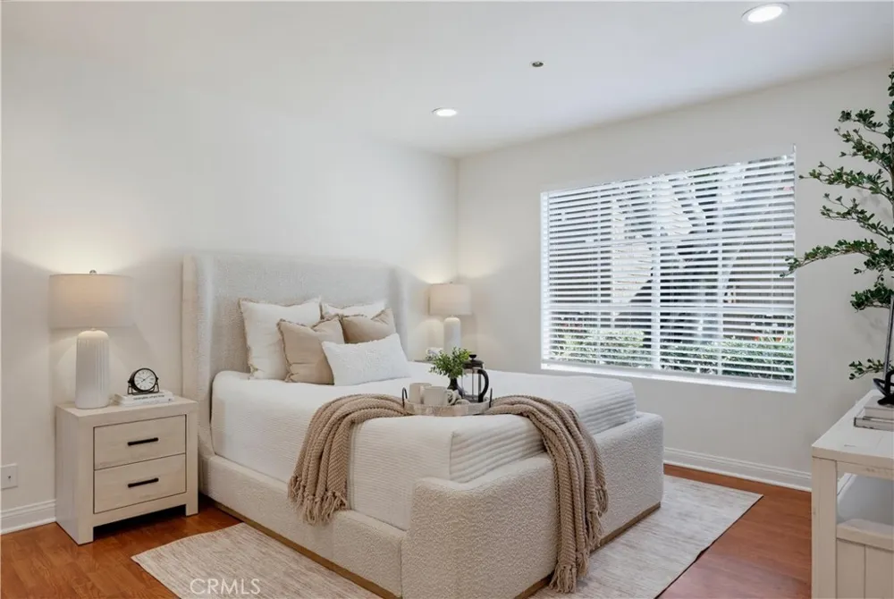 12555 Euclid Street #111 Garden Grove, CA 92840