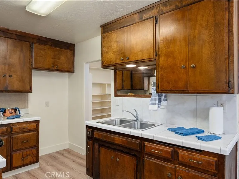 1220 Long Bar Road Oroville, CA 95966