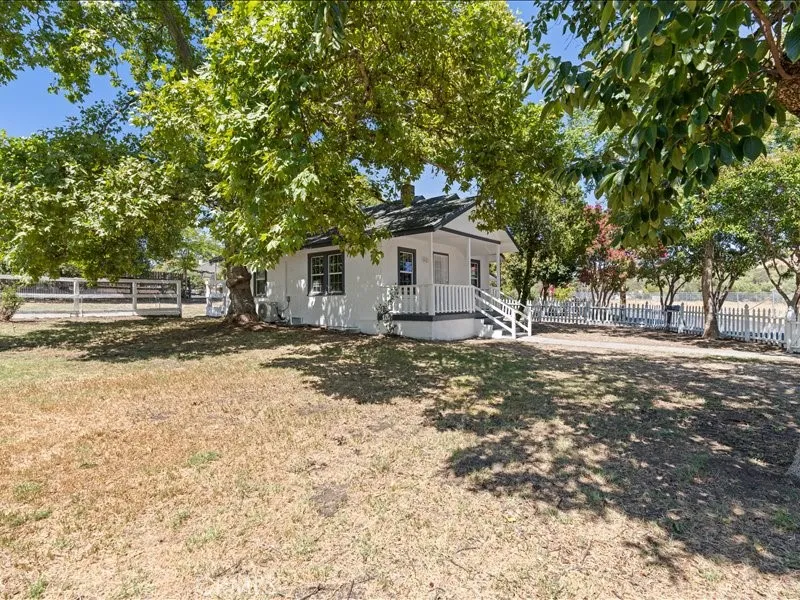 1220 Long Bar Road Oroville, CA 95966